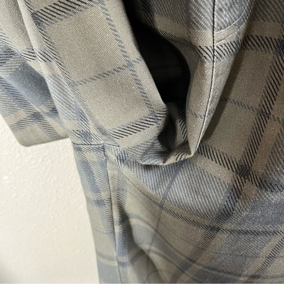 WEWOREWHAT Basic Overalls In Cool Plaid - Picture 9 of 13